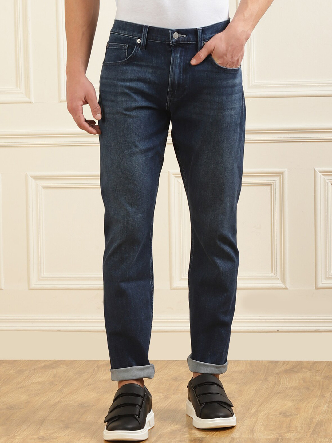 

7 For All Mankind Men Blue Light Fade Jeans