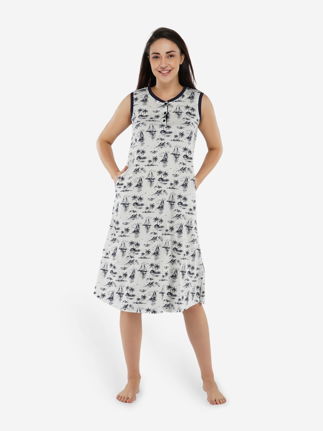 

ARTEMIS White Printed Nightdress