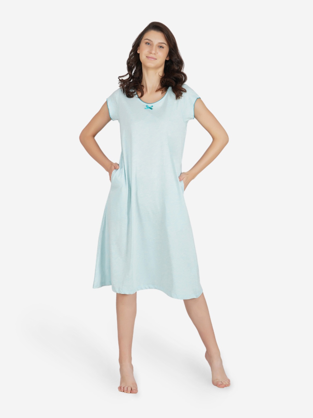 

ARTEMIS Women Green Printed Knee Length Nightdress