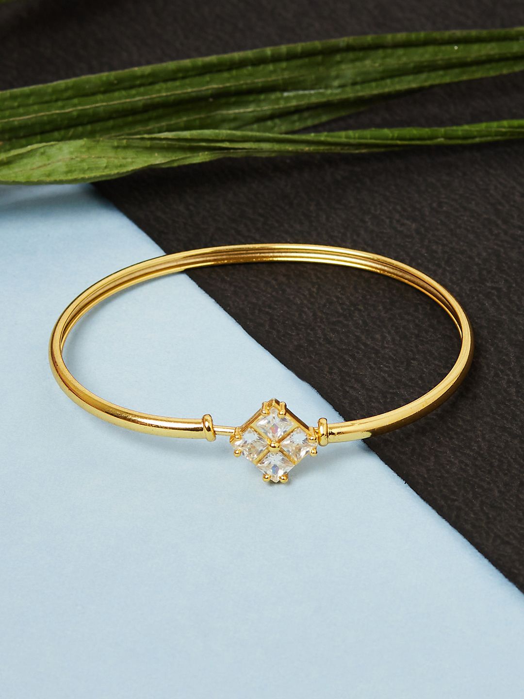 

Voylla Women Silver-Toned Brass Gold-Plated Kada Bracelet
