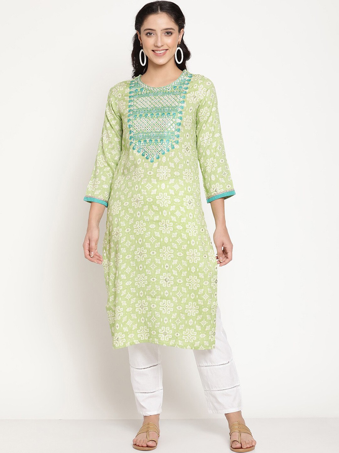

Be Indi Women Round Neck Floral Straight Side Slits Regular Kurta, Green