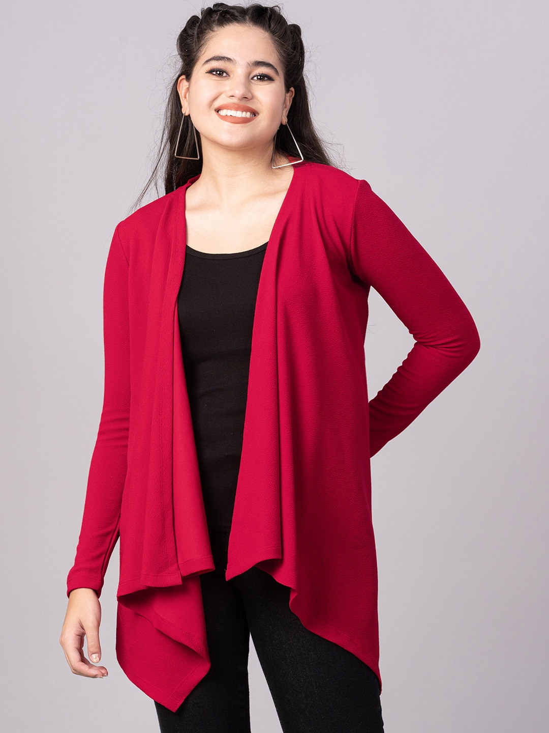 

DressBerry Women Red Solid Shawl Collar Shrug