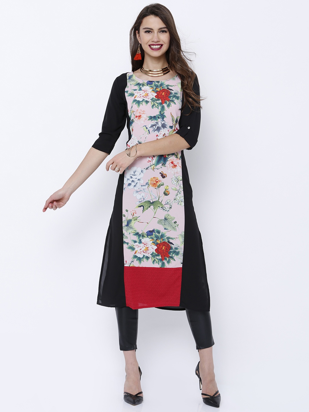 

Vishudh Black & Pink Floral Print Kurta