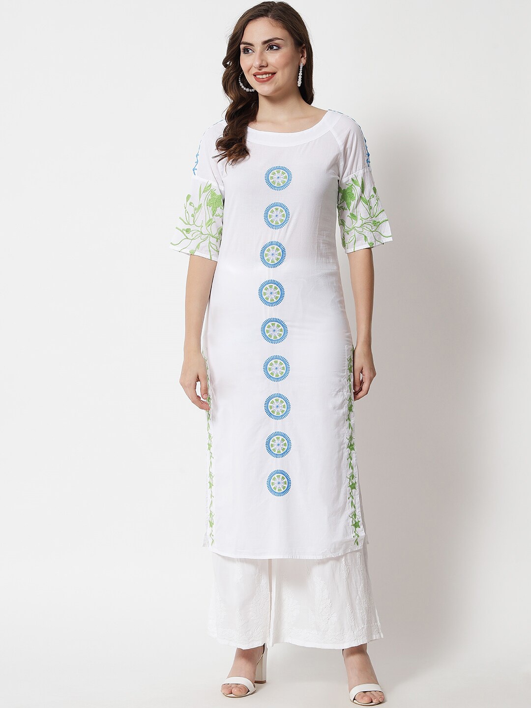

PARAMOUNT CHIKAN Women White & Blue Chikankari Sustainable Kurta