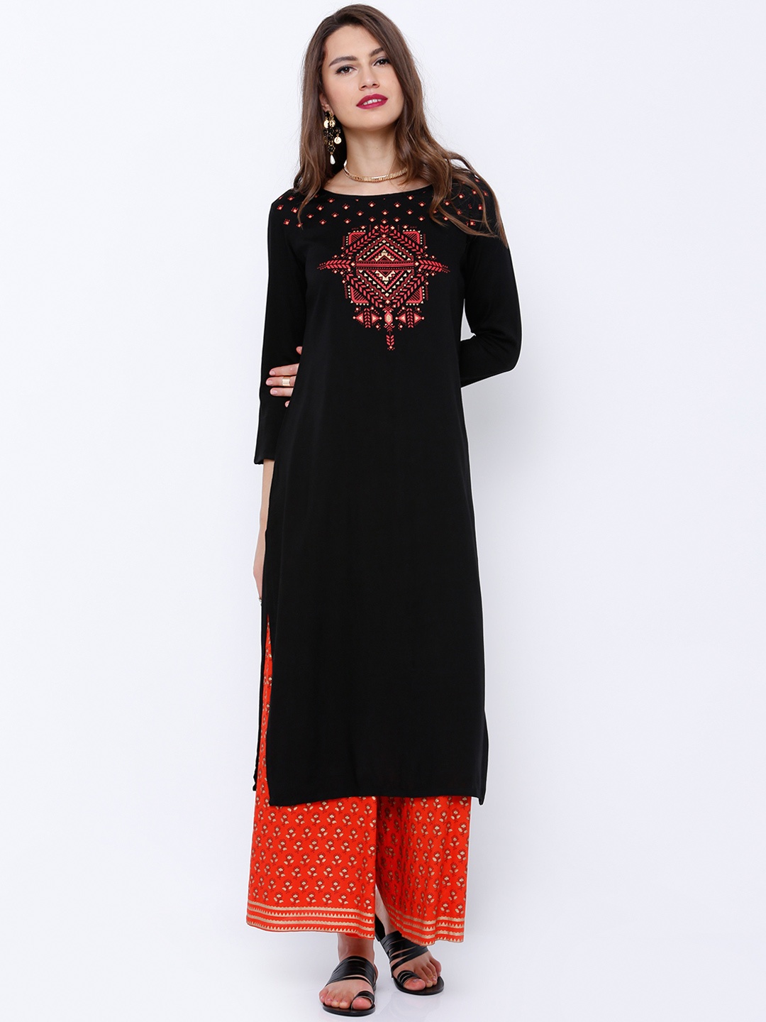 

Vishudh Black Printed Kurta