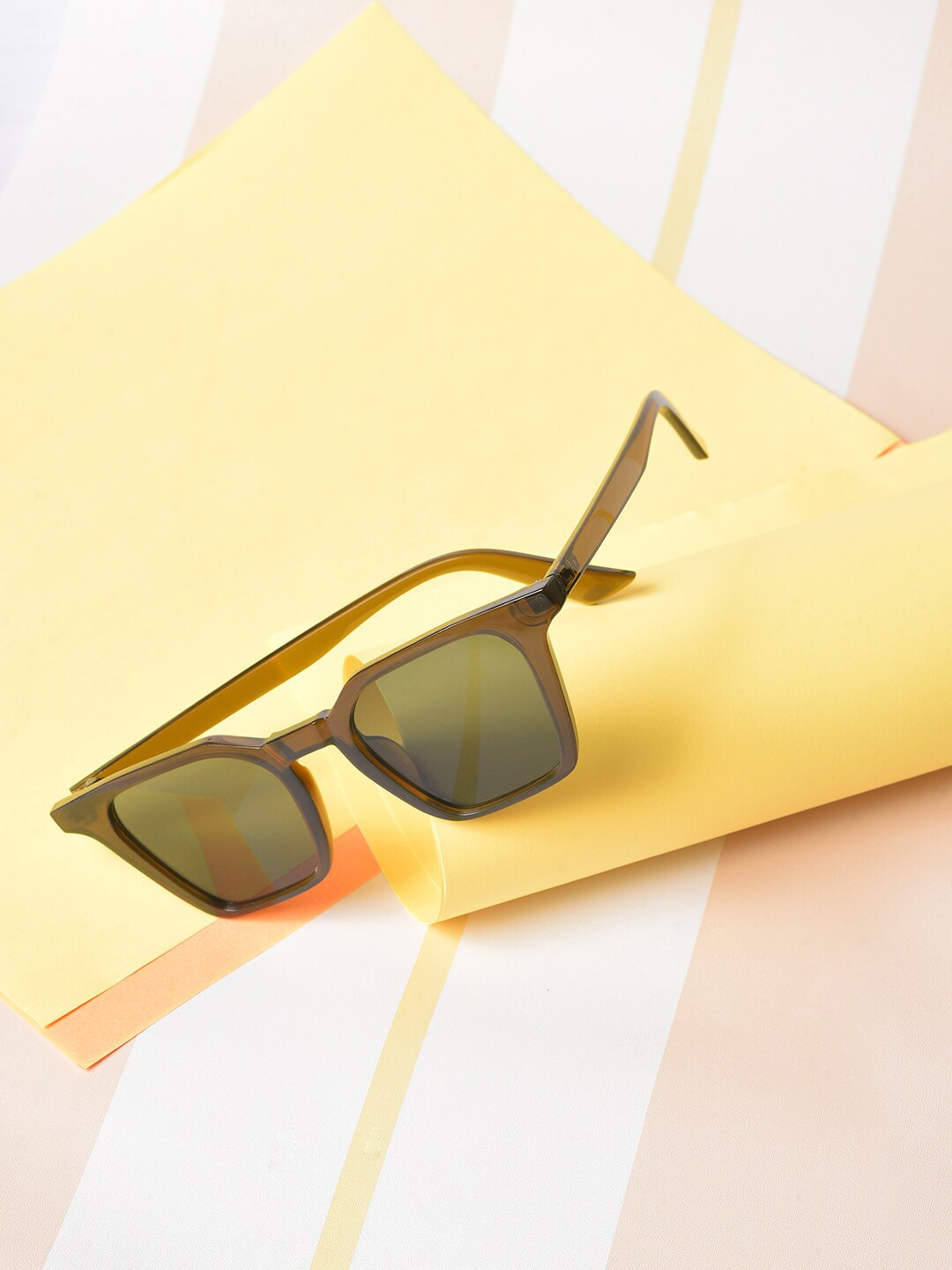 

HAUTE SAUCE by Campus Sutra Women Black Lens Sunglasses with UV Protected Lens