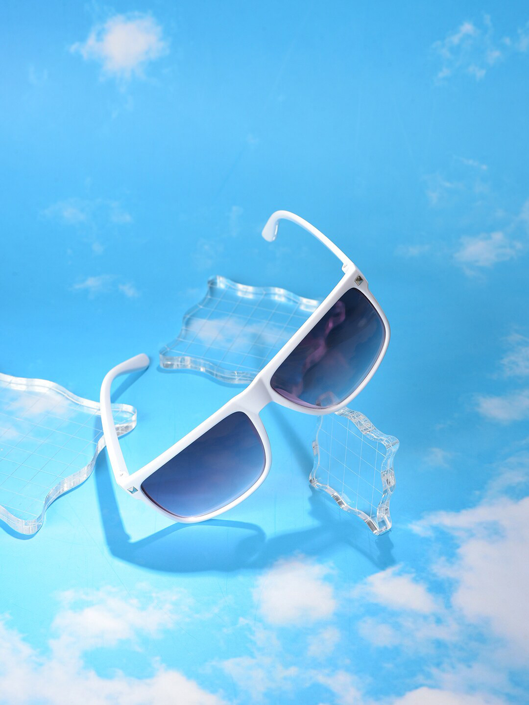 

HAUTE SAUCE by Campus Sutra Women Purple Lens & White Wayfarer Sunglasses with UV Protected Lens