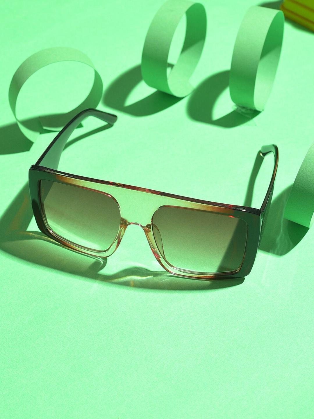 HAUTE SAUCE by Campus Sutra Women Brown Lens & Brown Oversized Sunglasses with Polarised Lens
