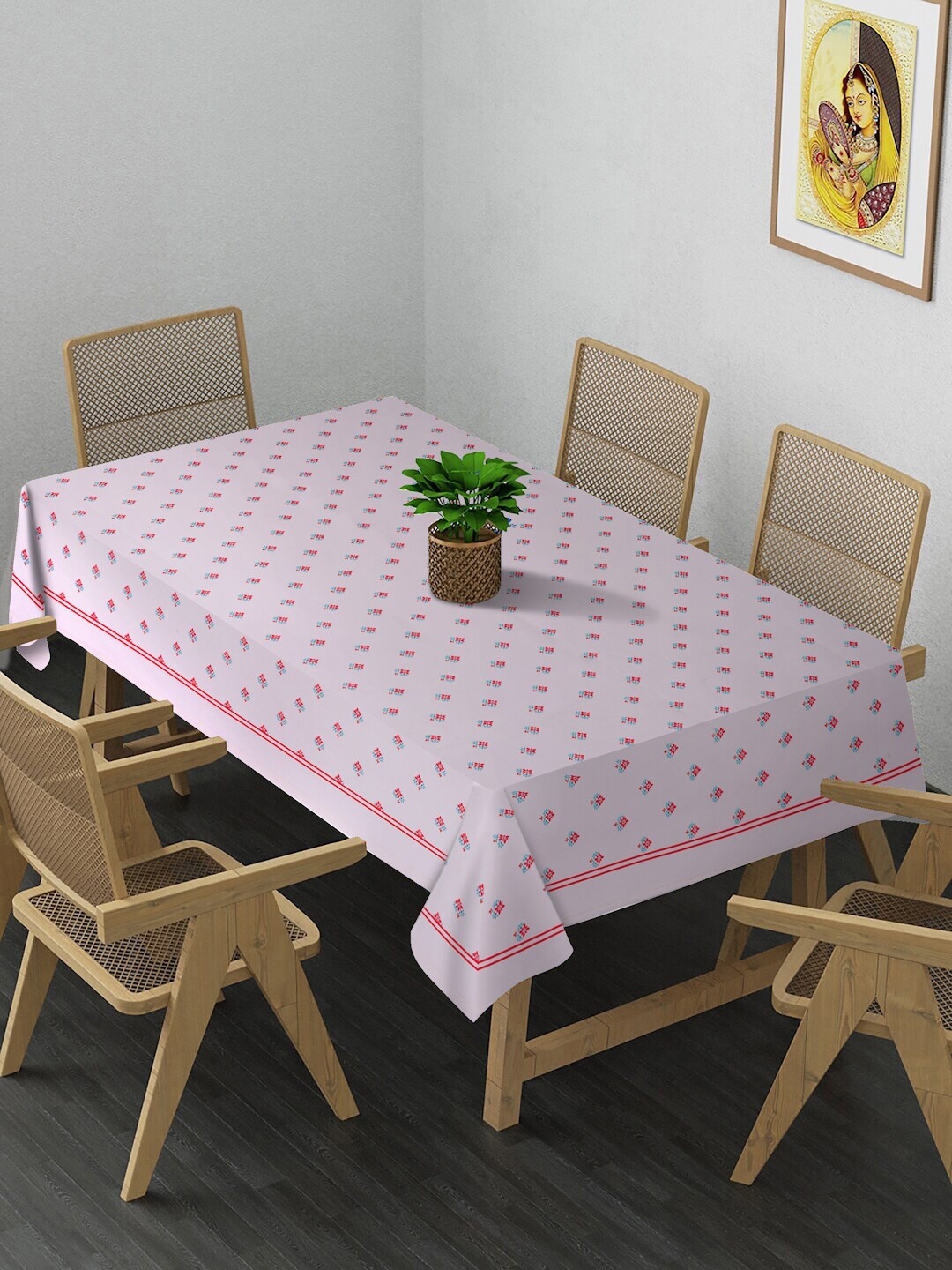 

Alina decor White & Red Printed 4 Seater Table Covers