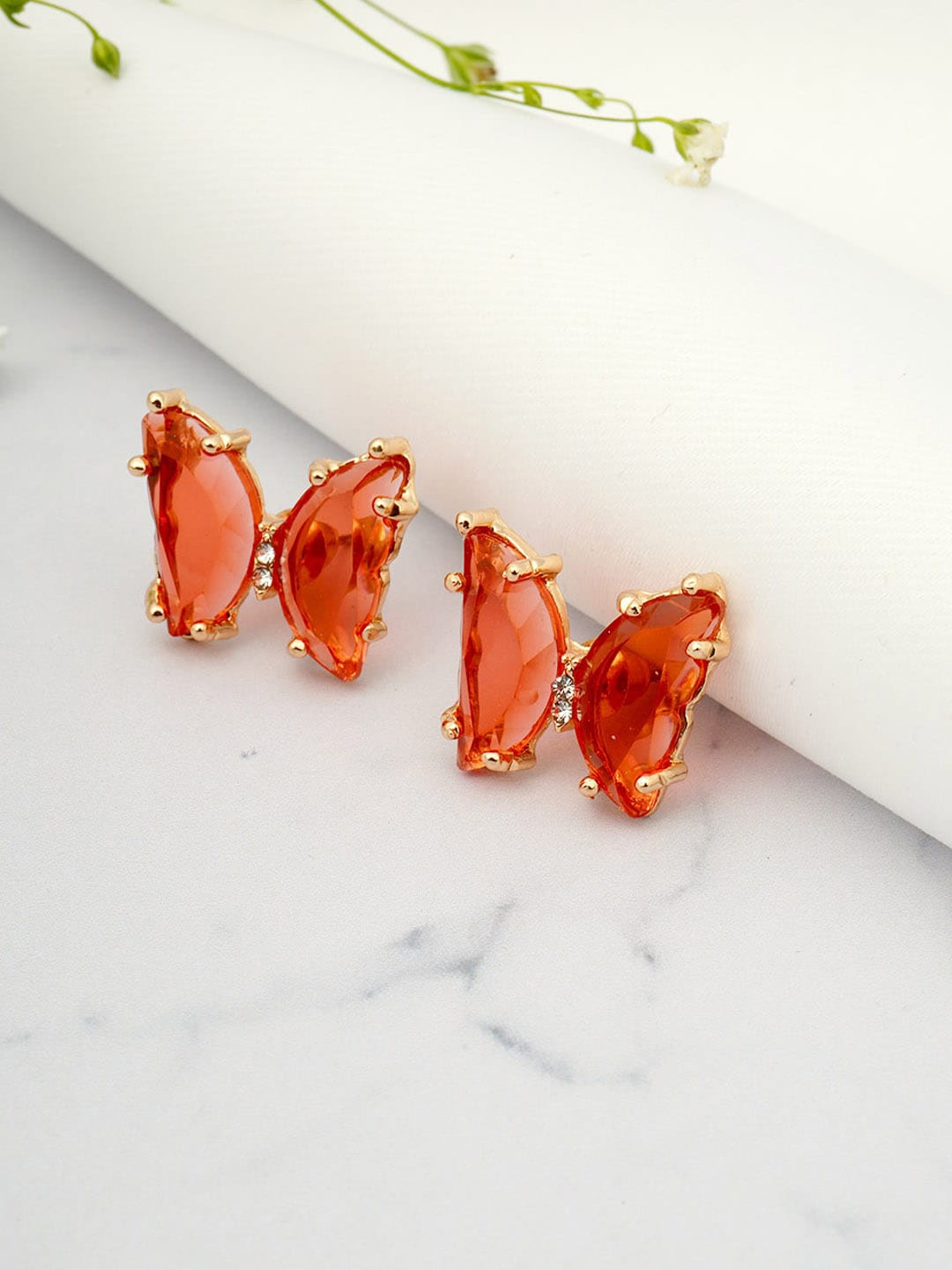 

Emmie Red Contemporary Studs Earrings