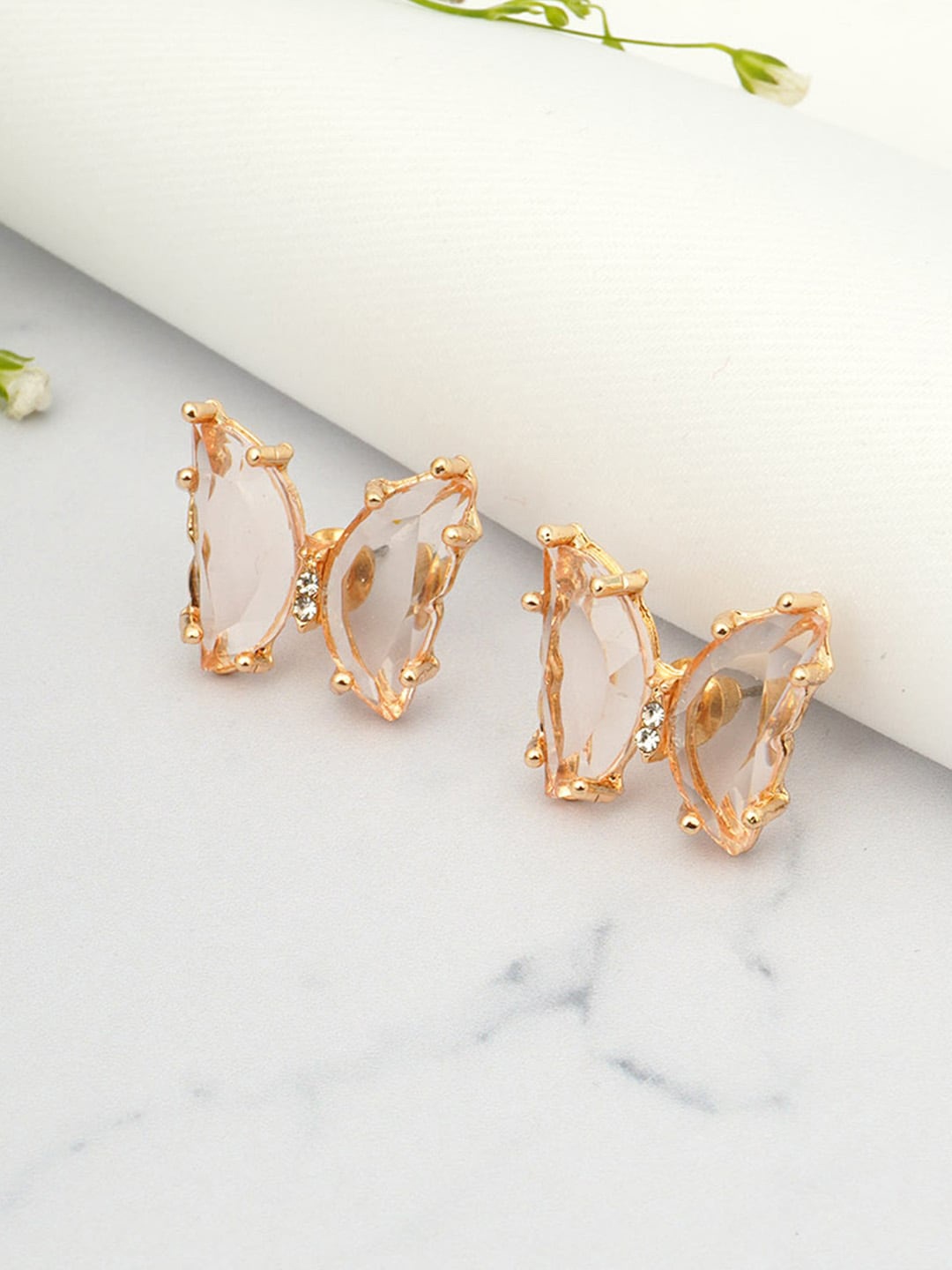 

Emmie Pink Contemporary Studs Earrings