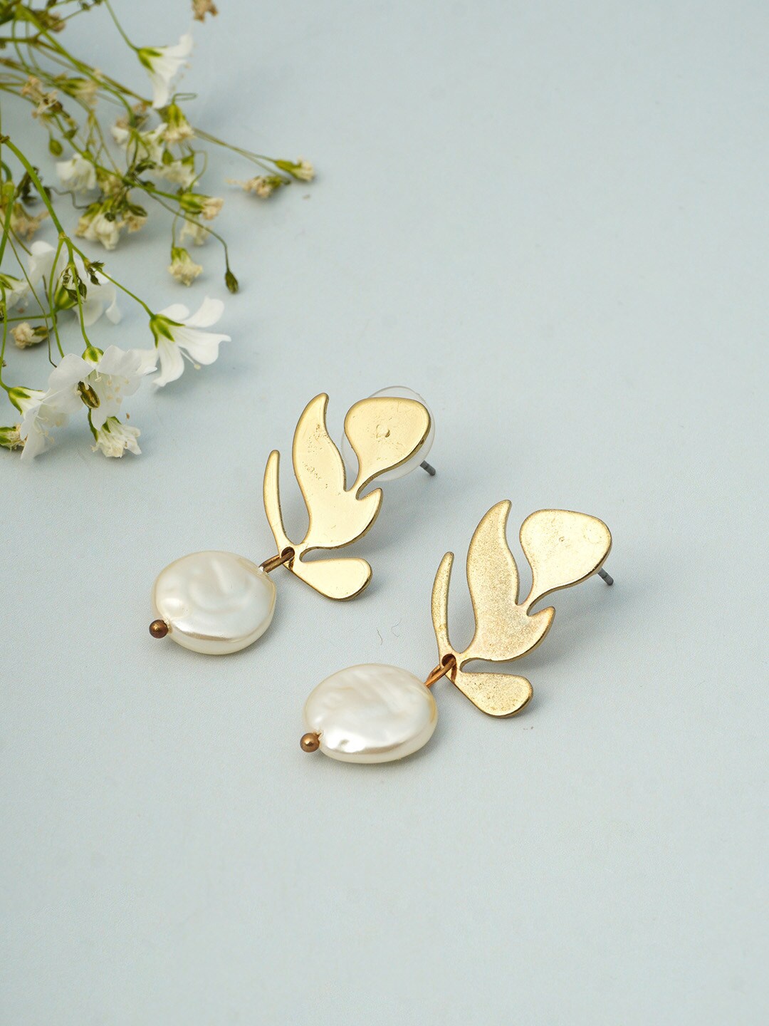 

Emmie Gold-Toned Leaf Shaped Drop Earrings
