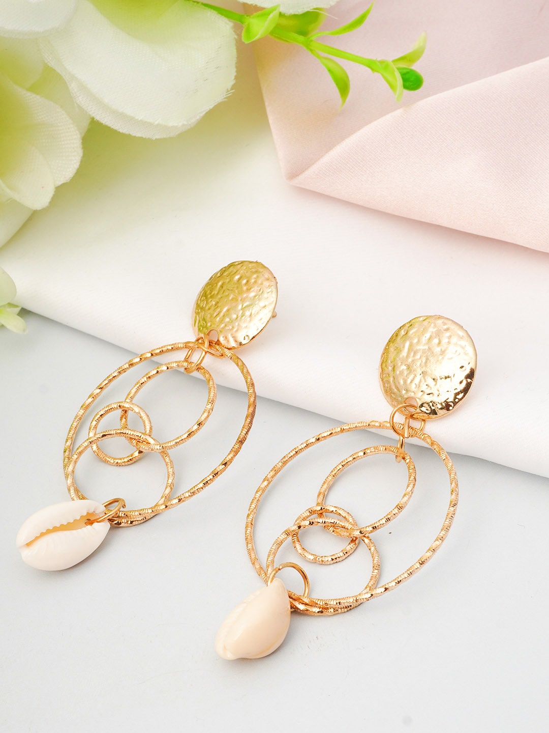 

Emmie Gold-Toned Seashell Dangling Earrings