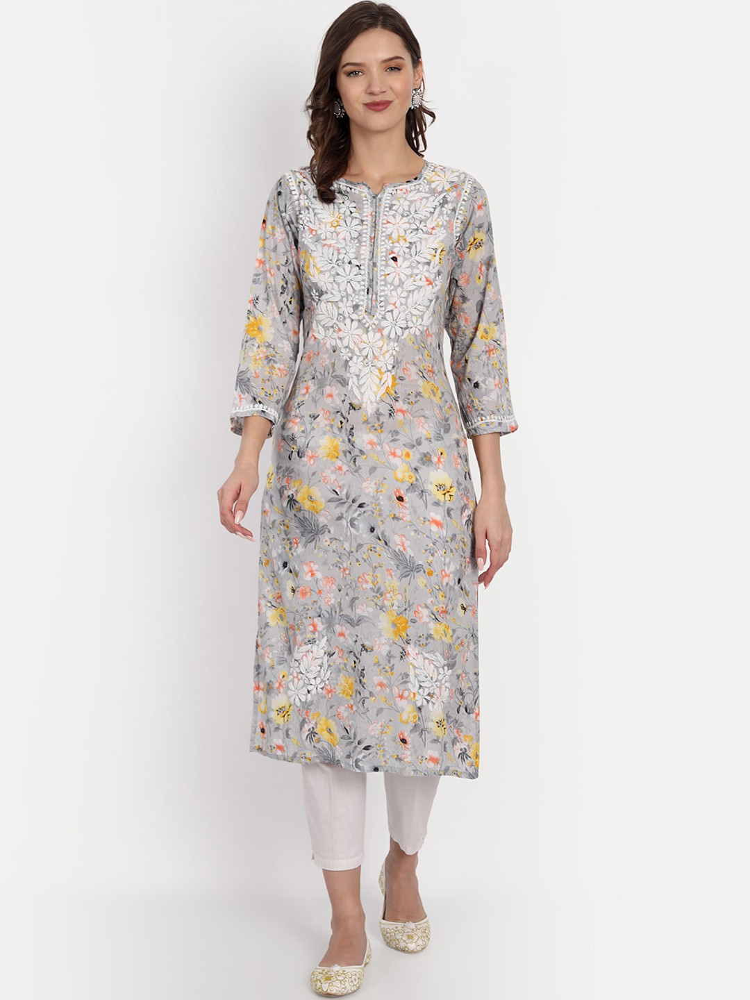 

Indiankala4u Chikankari Embroidered Floral Print Kurta, Grey