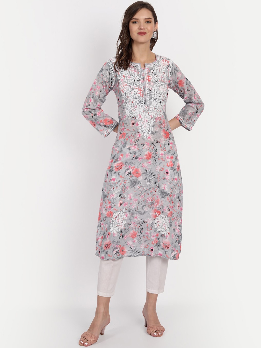 

Indiankala4u Women Grey Floral Printed Kurta