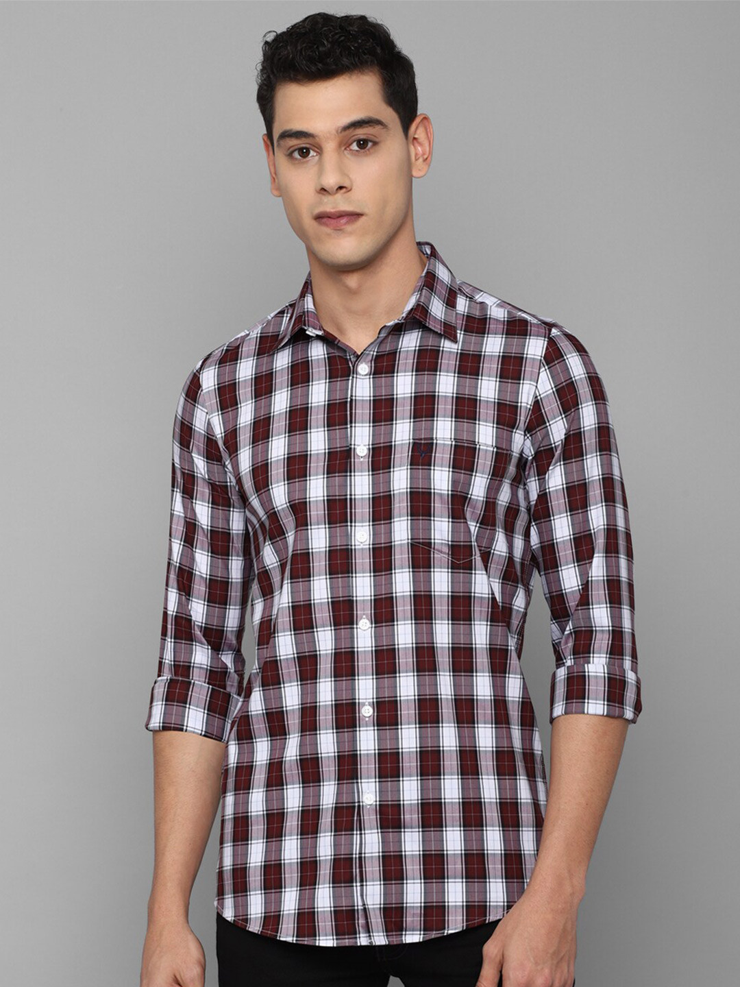 

Allen Solly Men Purple Slim Fit Tartan Checks Checked Casual Shirt