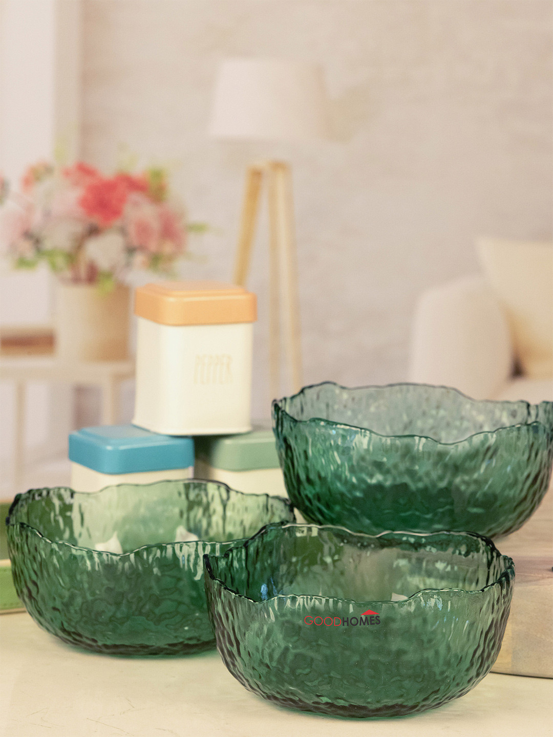 

GOODHOMES Set Of 3 Green Textured Dishwasher & Microwave safe Glass Bowls 850ml each