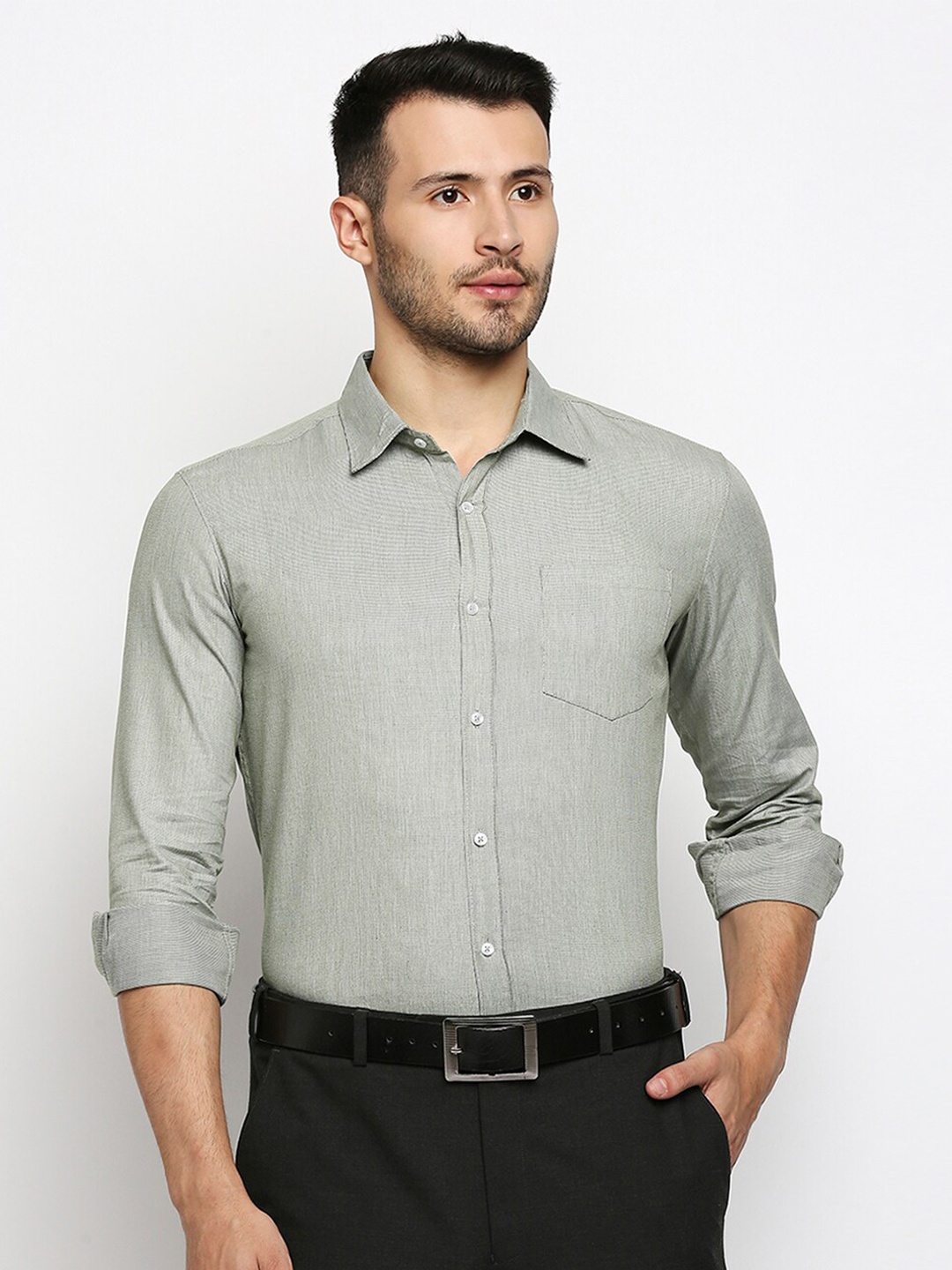 

MOD ECRU Men Green Straight Slim Fit Formal Shirt