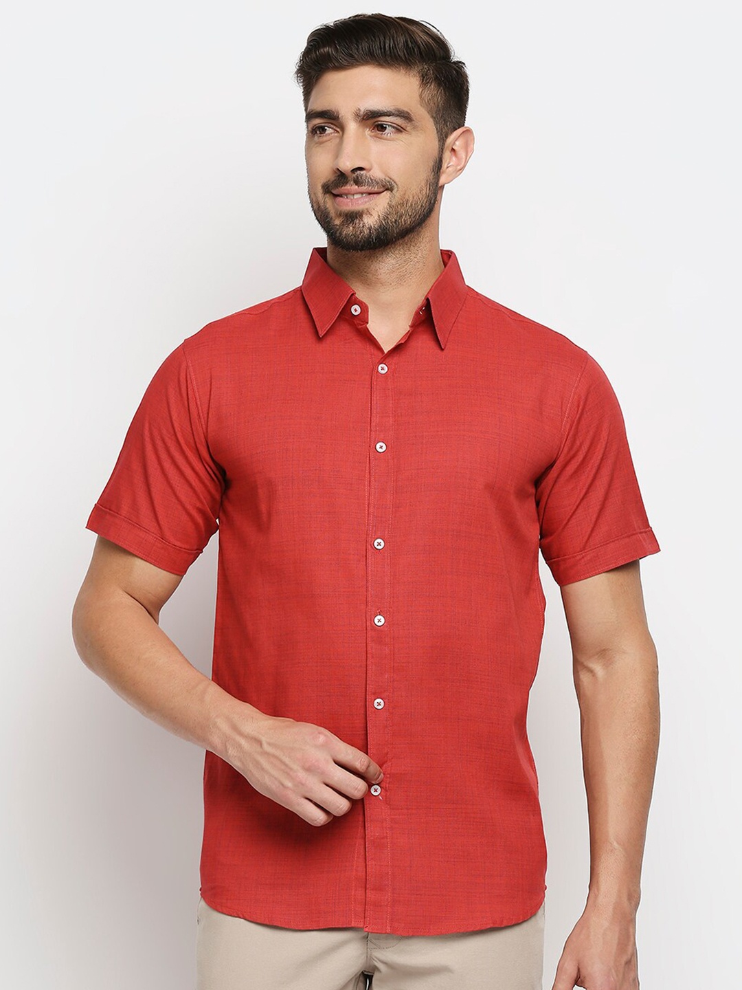 

MOD ECRU Men Red Straight Slim Fit Pure Cotton Casual Shirt