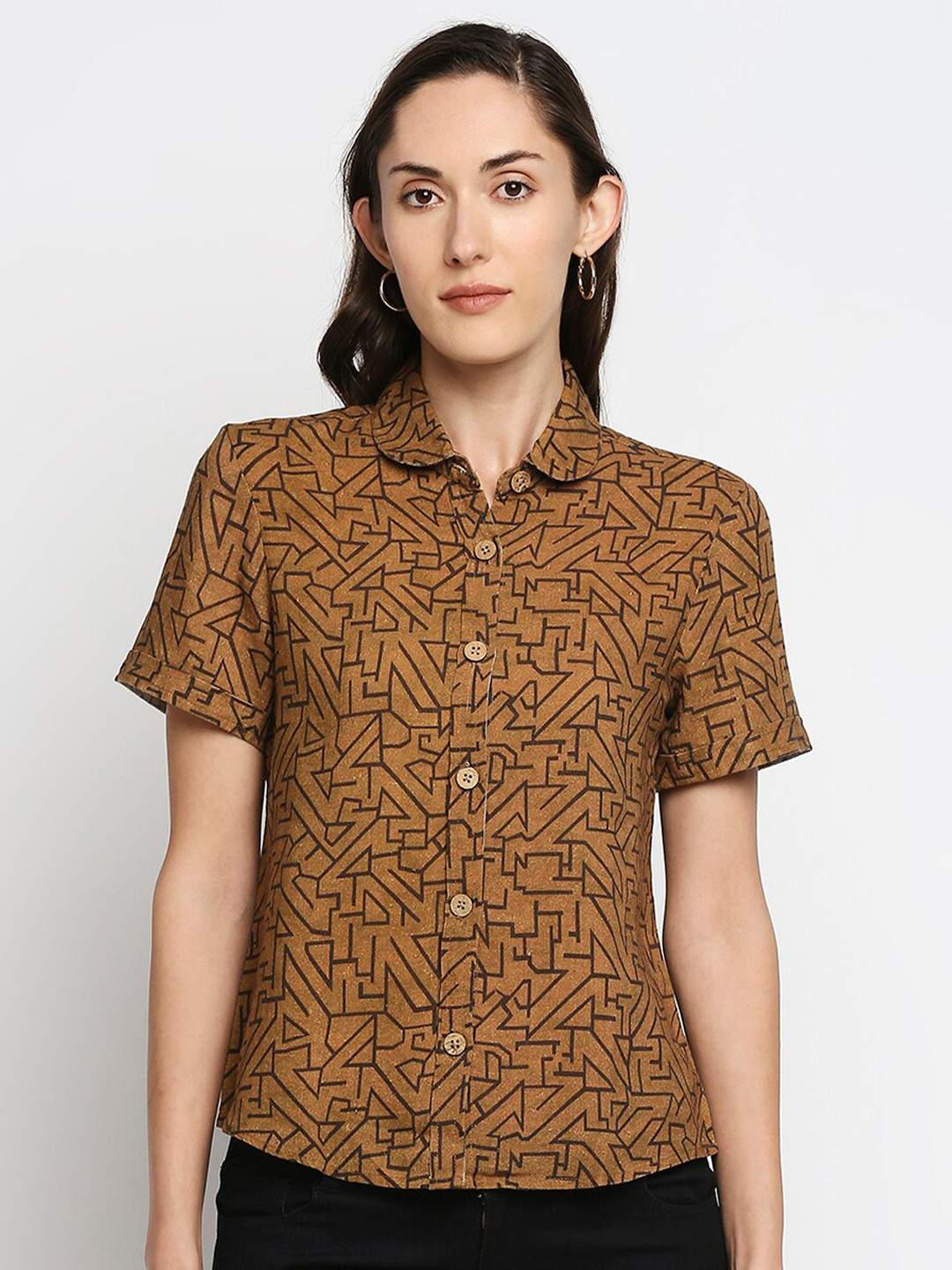 

MOD ECRU Women Brown Classic Printed Casual Shirt