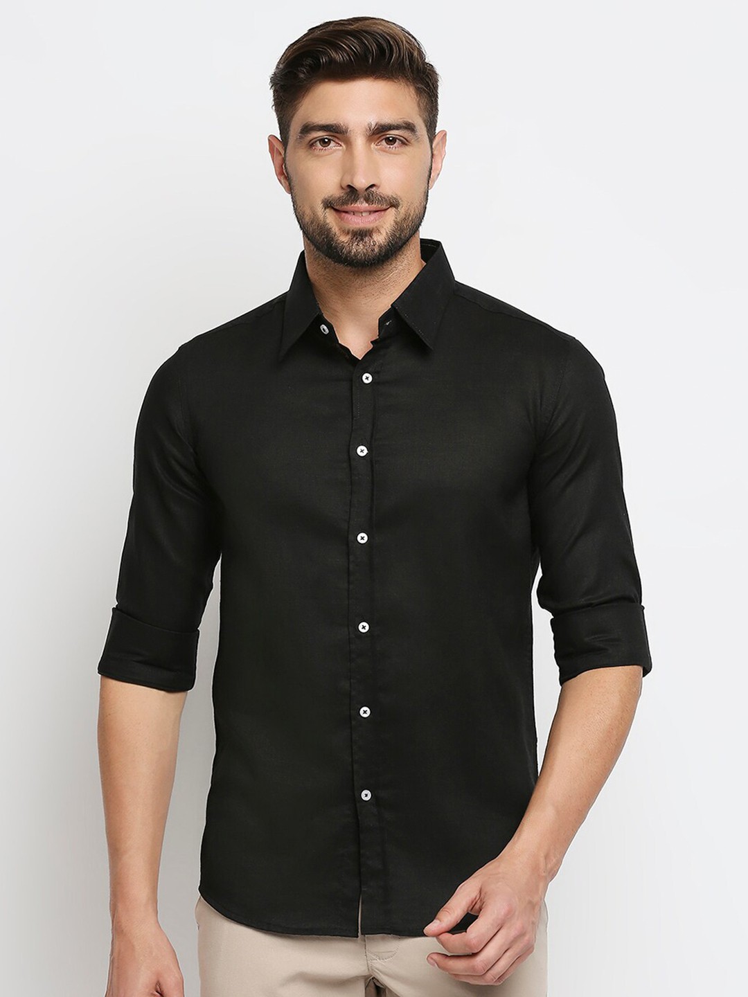 

MOD ECRU Men Black Straight Slim Fit Pure Linen Casual Shirt