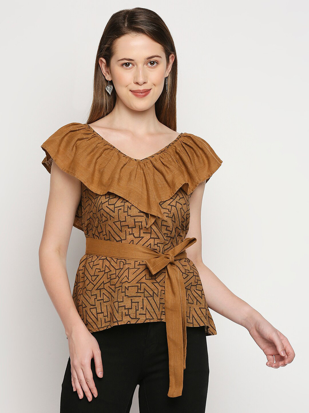 

MOD ECRU Women Brown Geometric Print Ruffles Linen Top