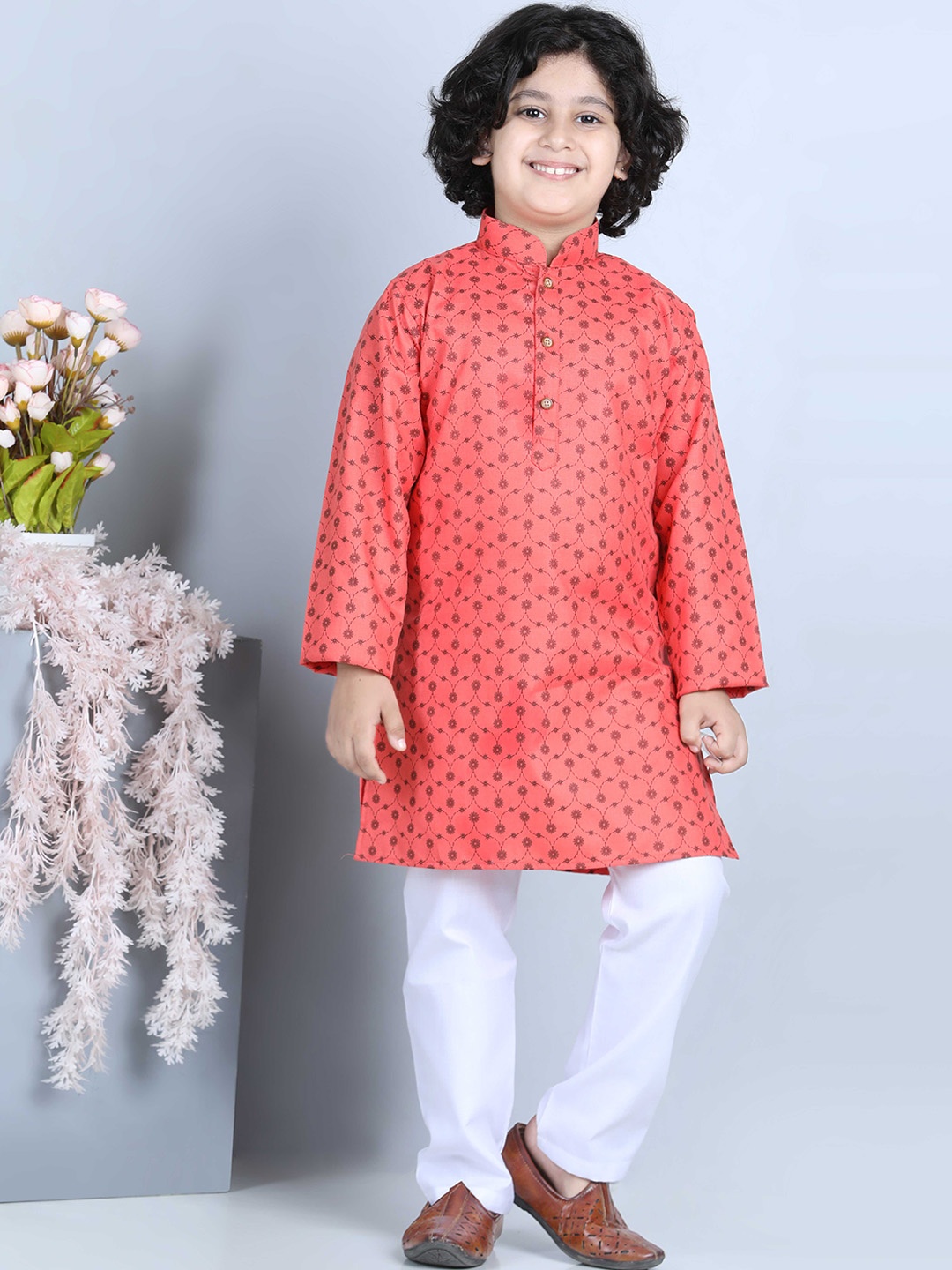 

Kidling Boys Peach-Coloured Floral Printed Kurta with Pyjamas