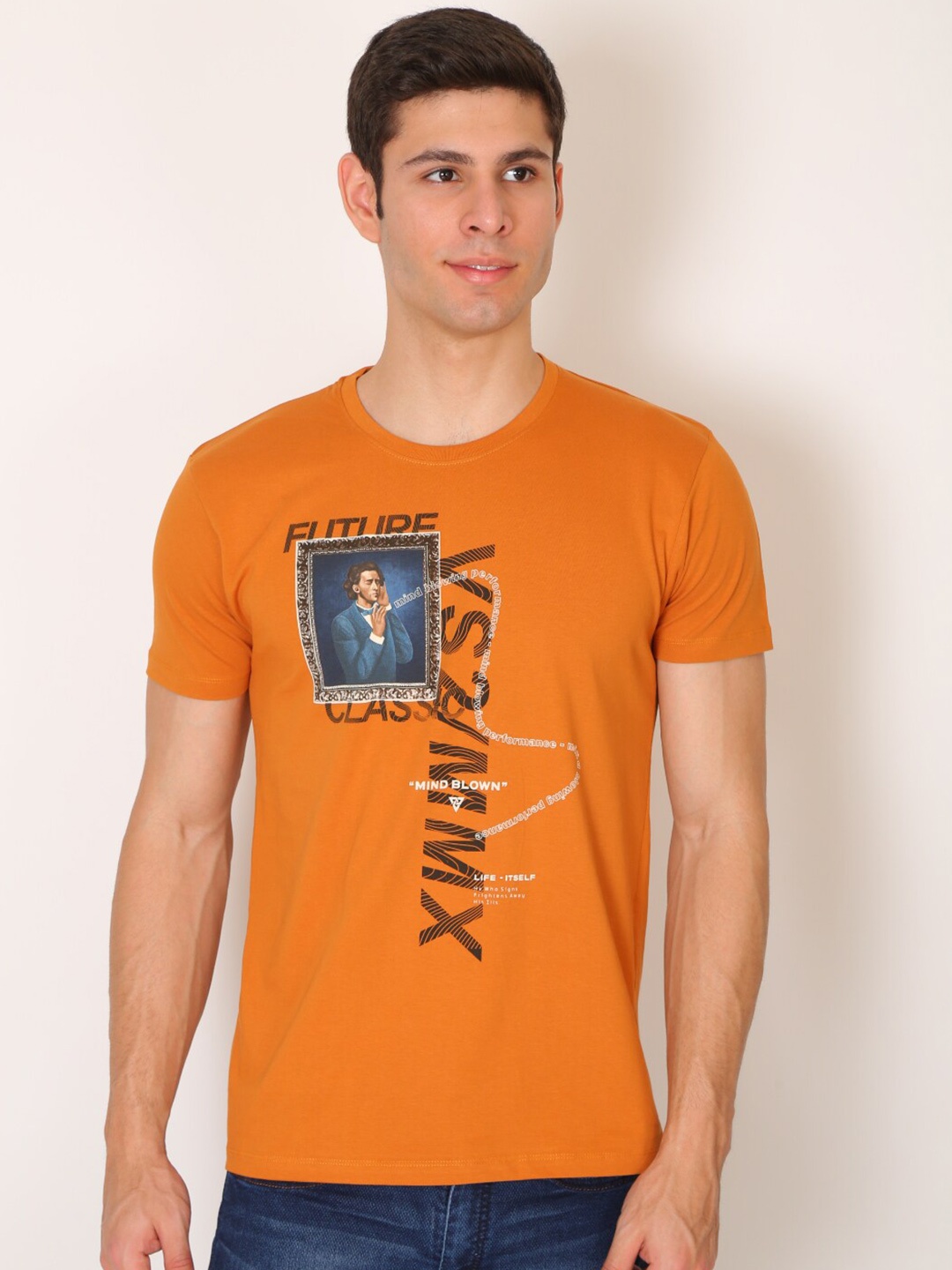 

VSQUARED2 Men Orange & Black Typography Printed Slim Fit T-shirt