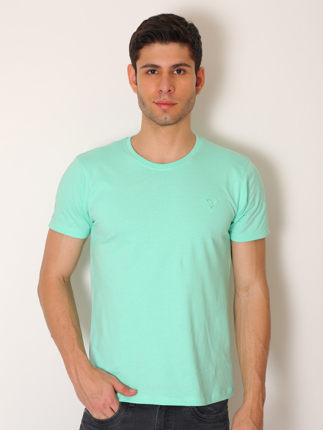 

VSQUARED2 Men Turquoise Blue Slim Fit T-shirt
