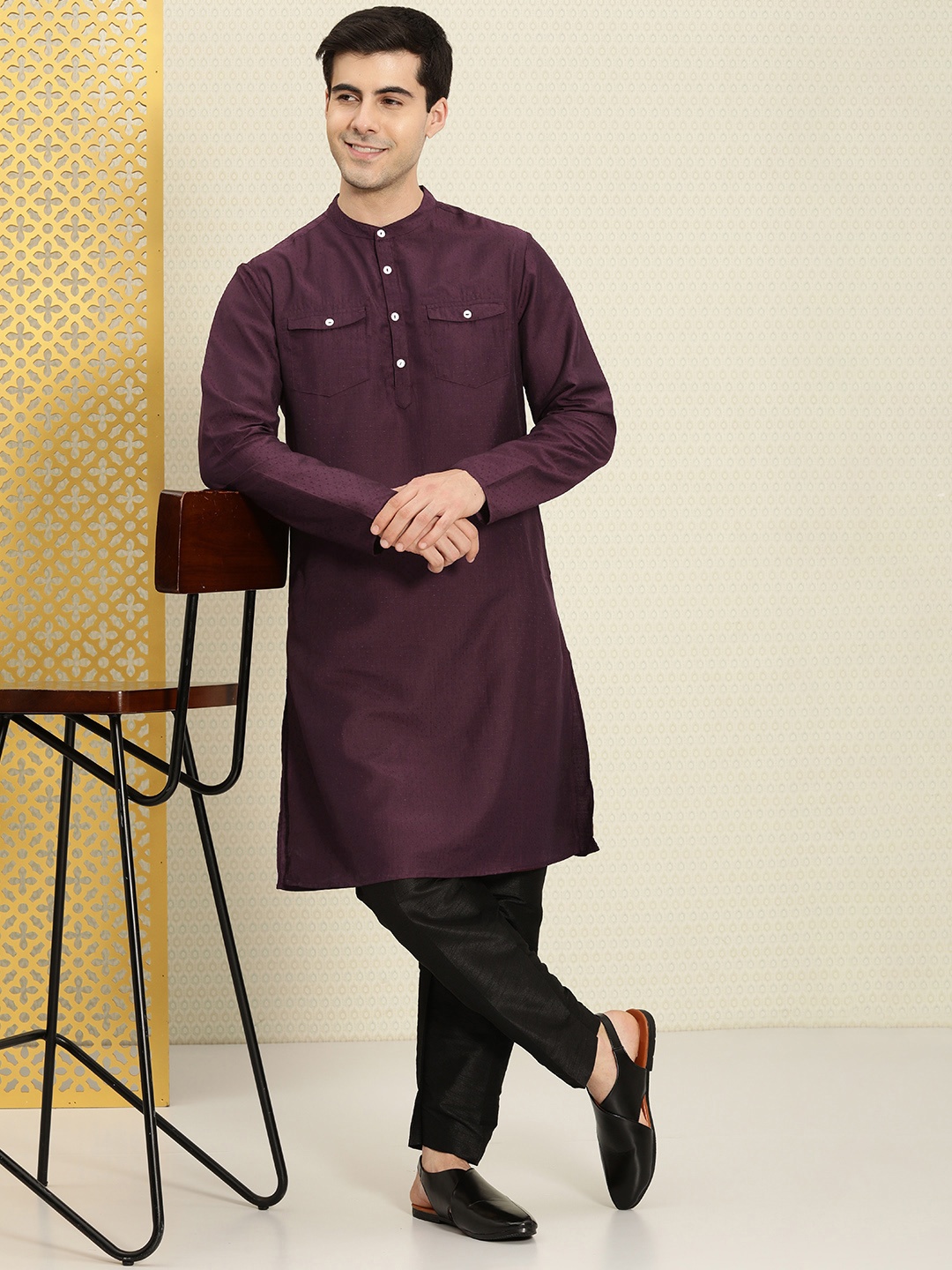 

House of Pataudi Men Solid Band Collar Rozana Kurta, Burgundy