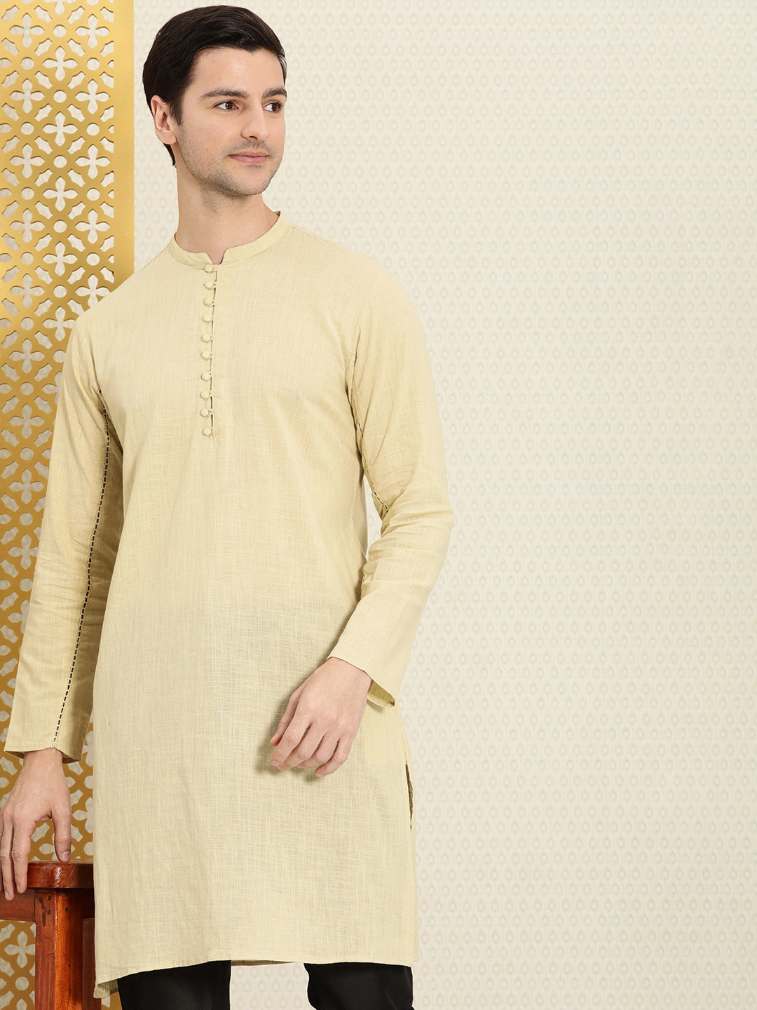 

House of Pataudi Men Beige Solid Mandarin-Collar Pure Cotton Rozana Kurta