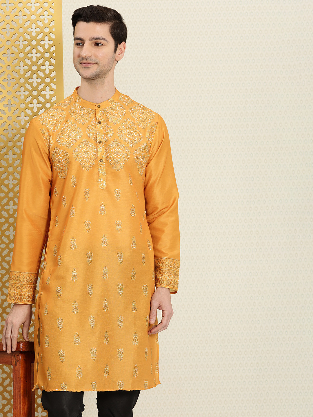 

House of Pataudi Men Mustard Yellow & Brown Ethnic Motifs Printed Rozana Kurta
