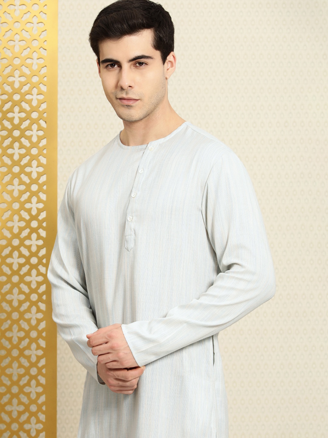 

House of Pataudi Men Rozana Striped Kurta, Blue