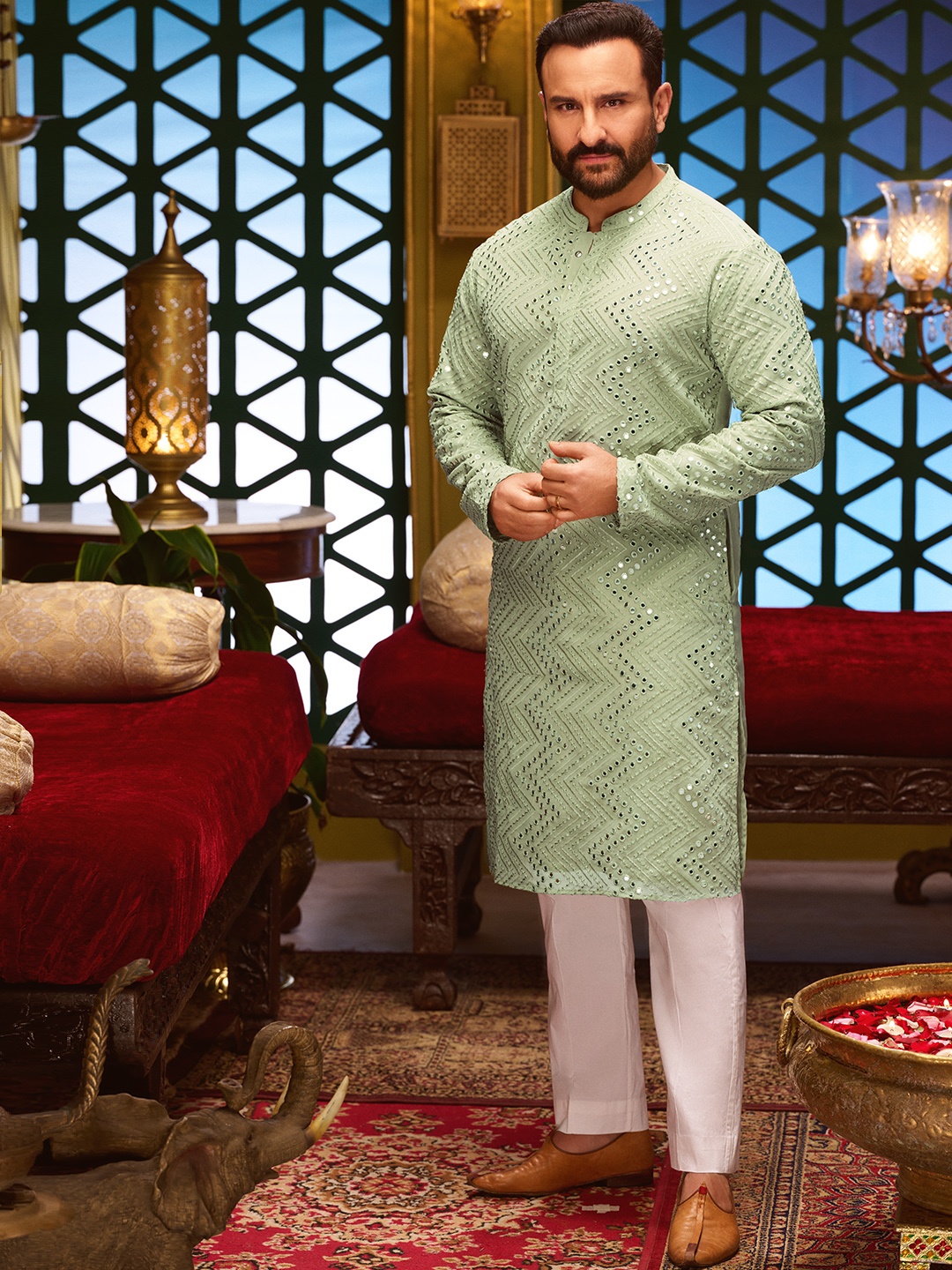 House of Pataudi Men Green Embellished Mirror Work Jashn Kurta