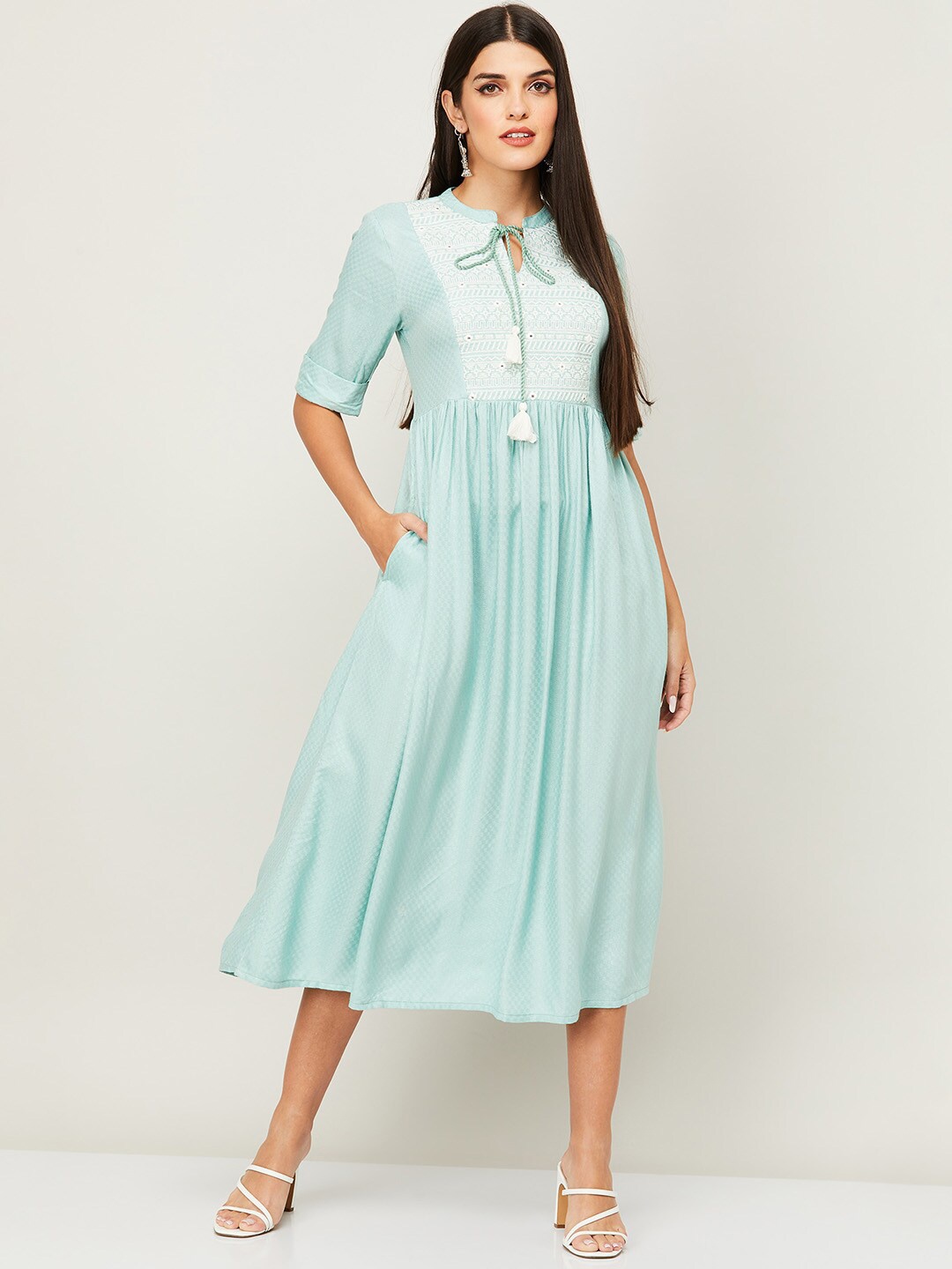 

Colour Me by Melange Women Green Embroidered Tie-Up Neck Viscose Rayon Dress