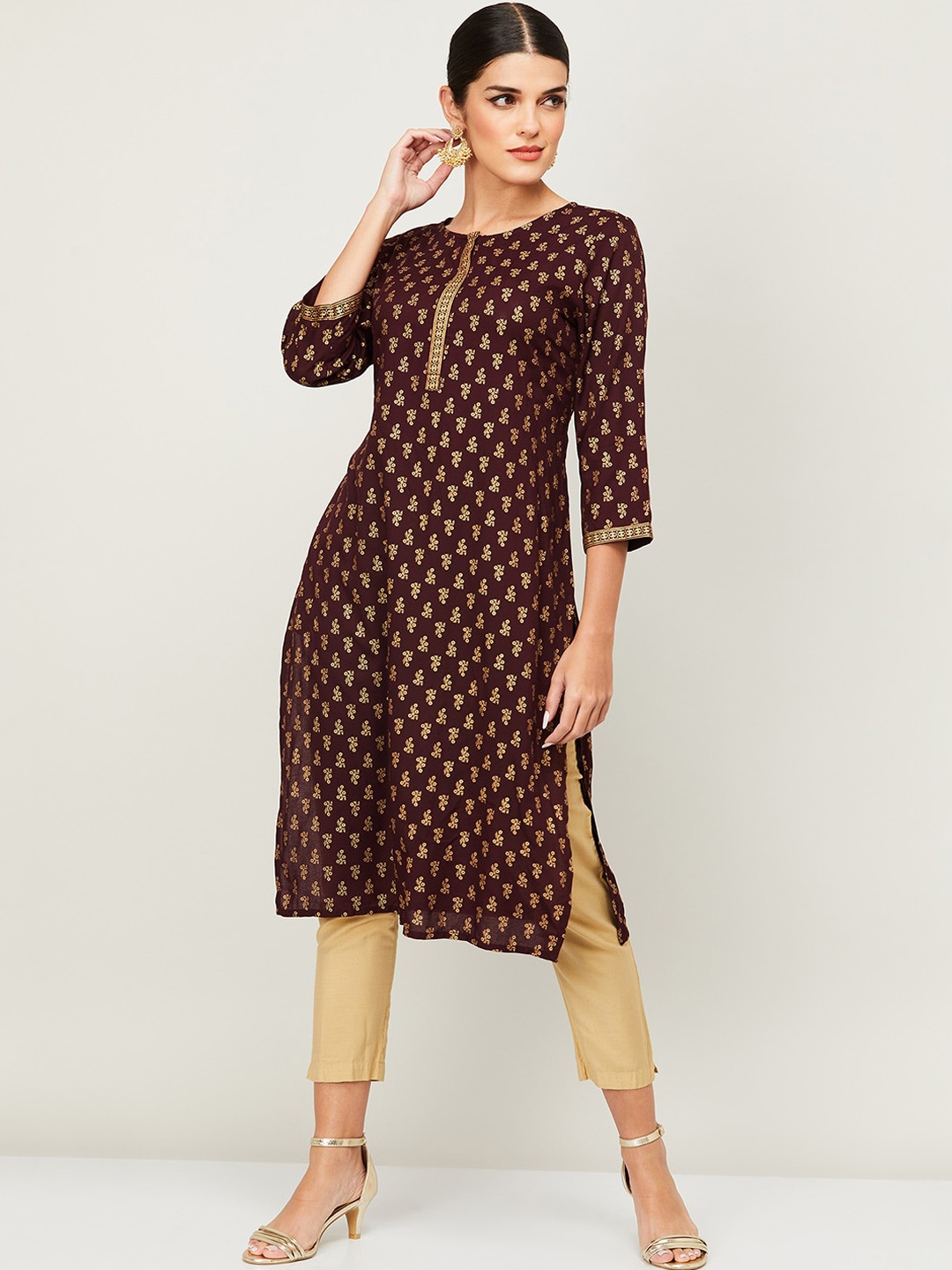

Melange by Lifestyle Women Maroon & Gold-Toned Ethnic Motifs Printed Kurta