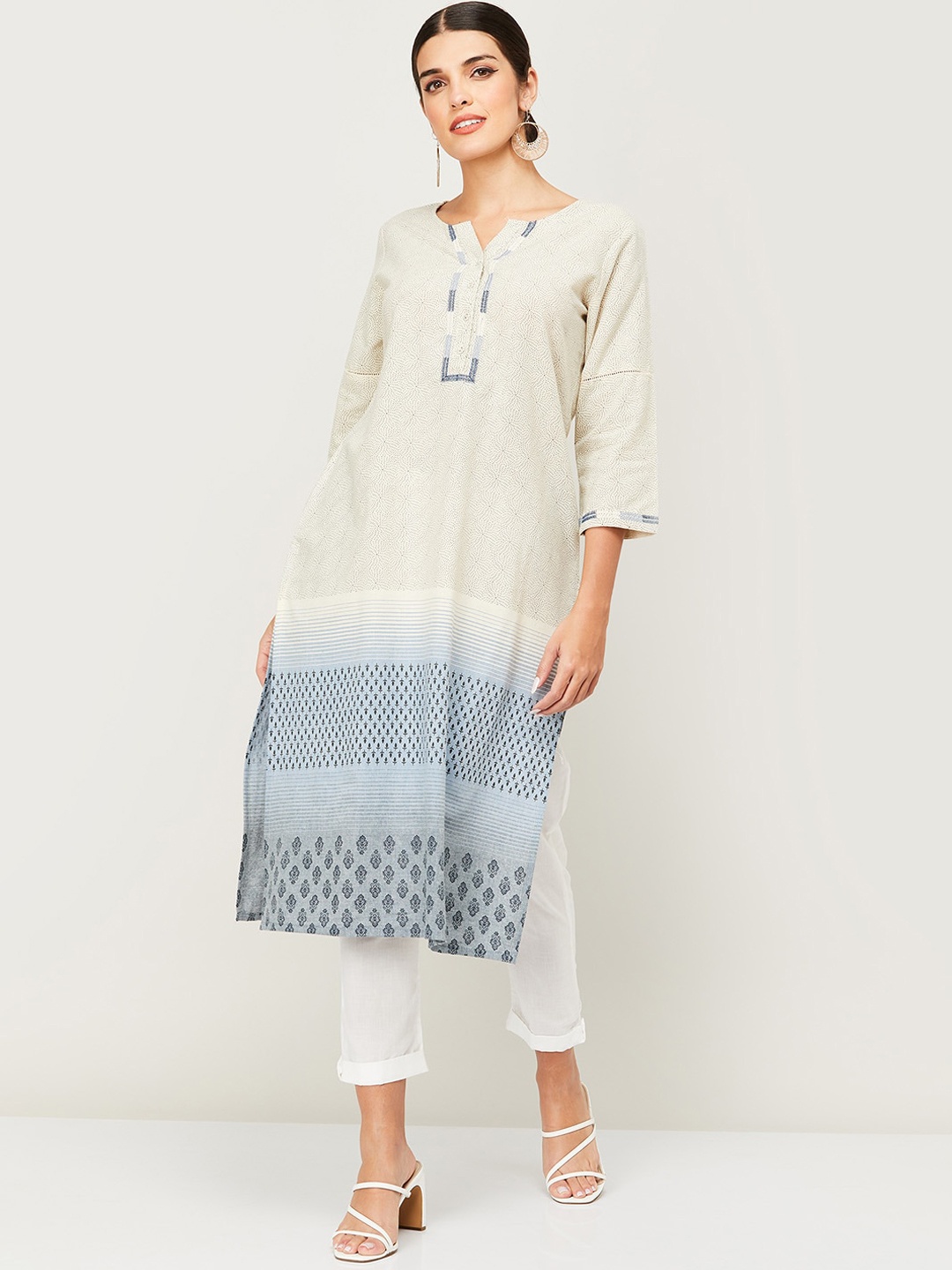 

Melange by Lifestyle Women Grey & Off White Geometric Printed Cotton Kurta