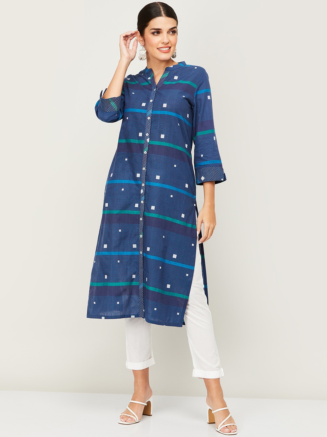 

Melange by Lifestyle Women Blue Geometric Printed Kurta