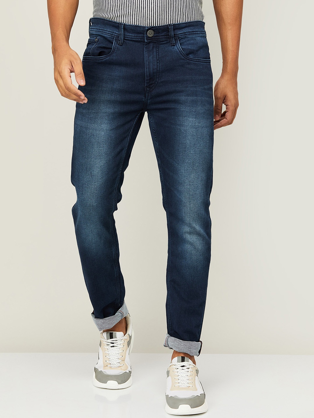 

Forca by Lifestyle Men Blue Heavy Fade Stretchable Cotton Jeans