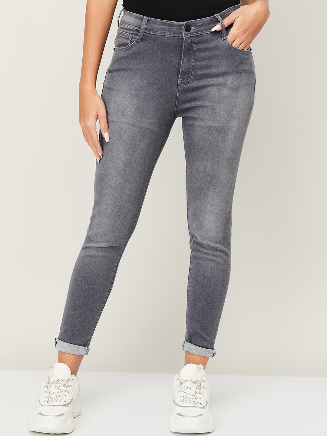 

Fame Forever by Lifestyle Women Grey Heavy Fade Stretchable Jeans