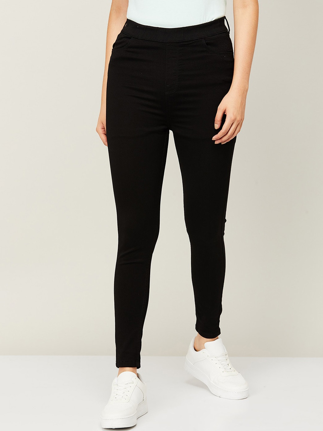 

Ginger by Lifestyle Women Black Stretchable Jeans