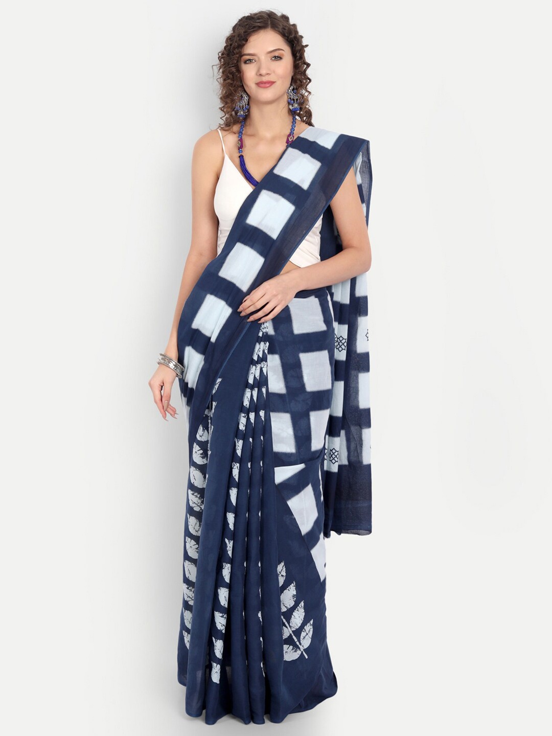 

BUTA BUTI Women Violet & White Checked Pure Cotton Saree
