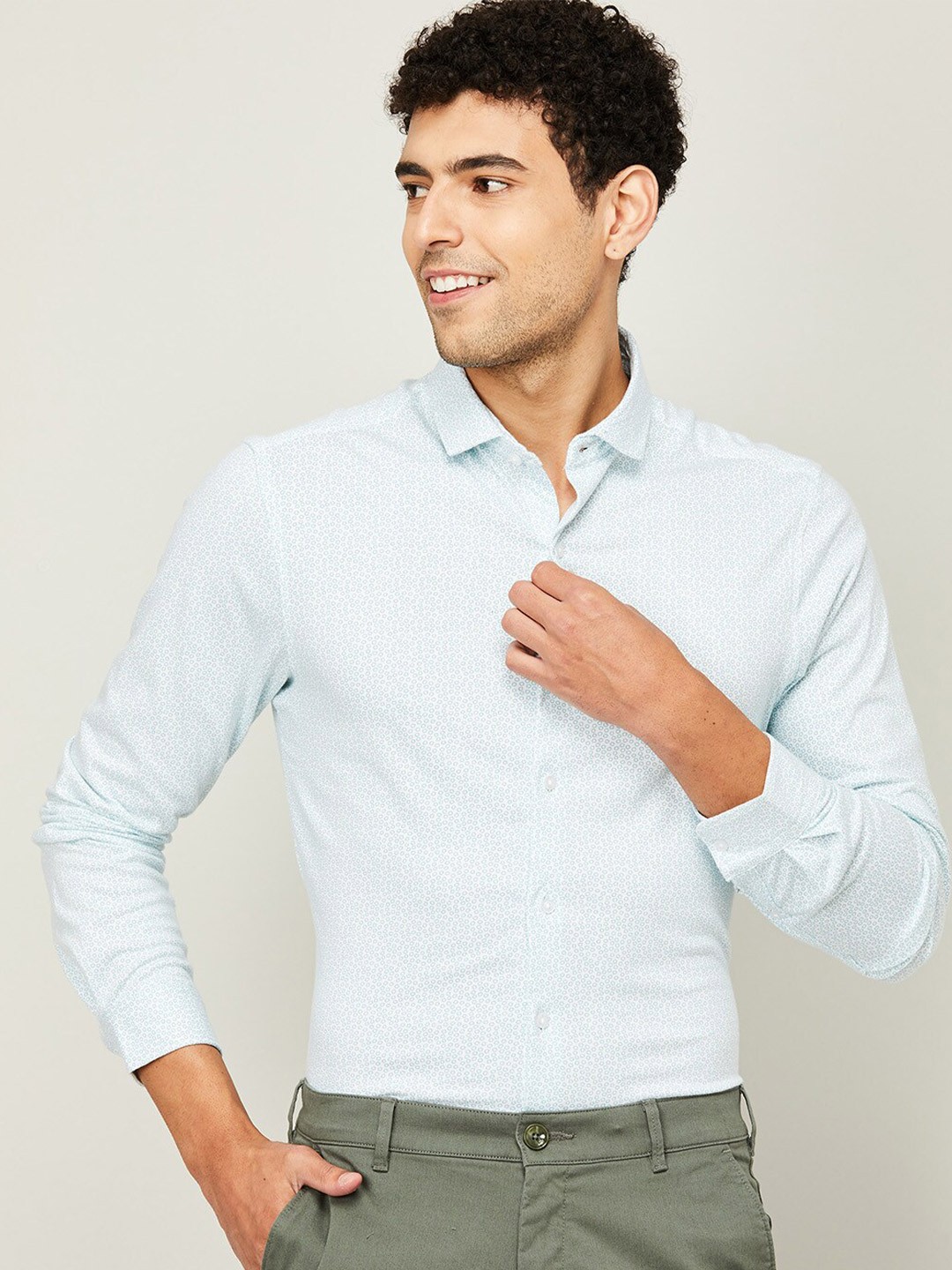 

CODE by Lifestyle Men Blue Printed Casual Shirt