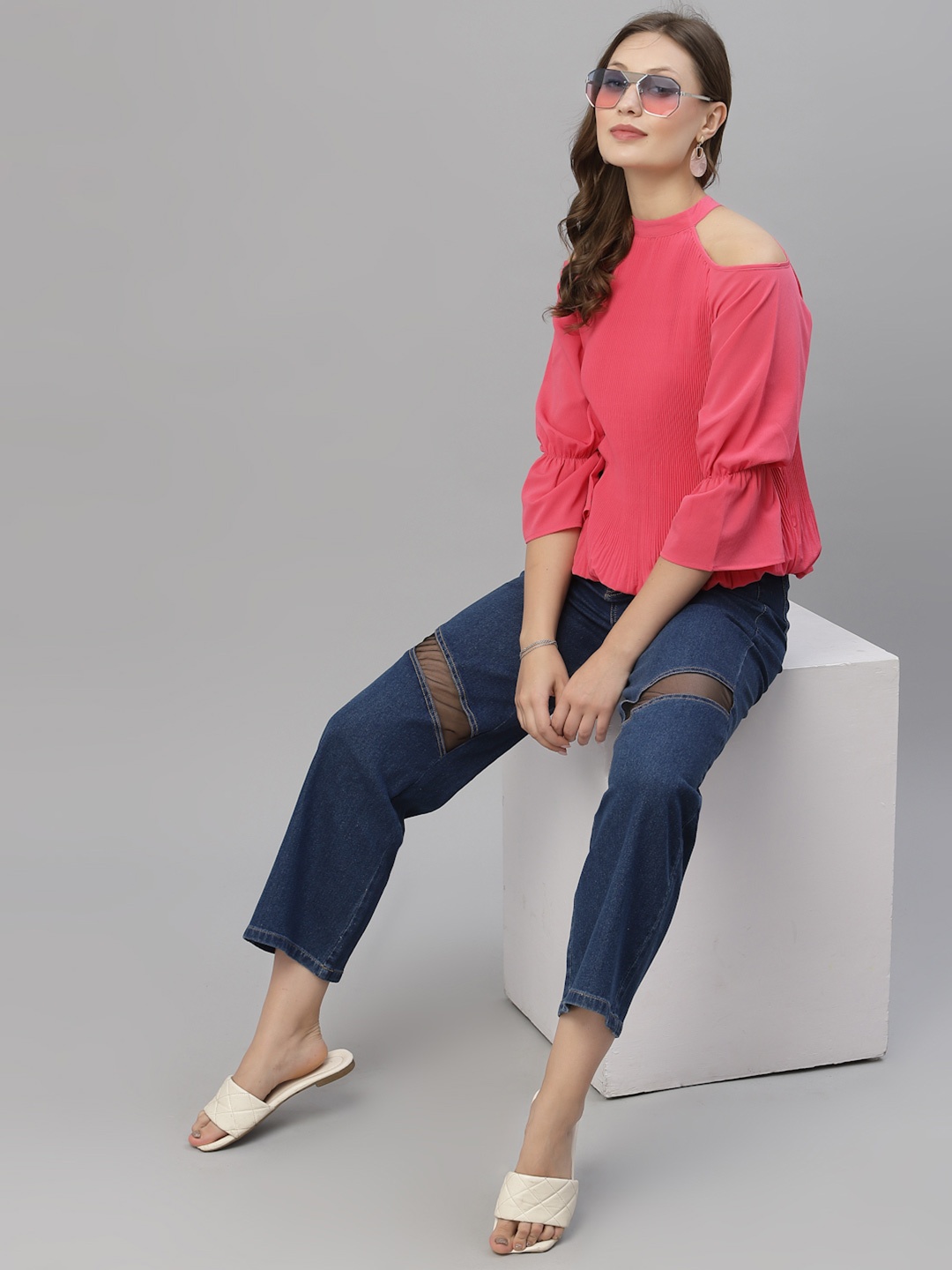 

KASSUALLY Coral Halter Neck Smocked Crepe Blouson Top