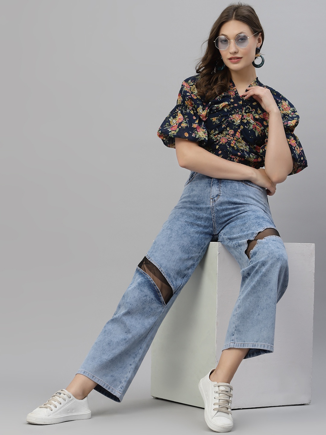 

KASSUALLY Navy Blue Floral Print Smocked Georgette Blouson Crop Top