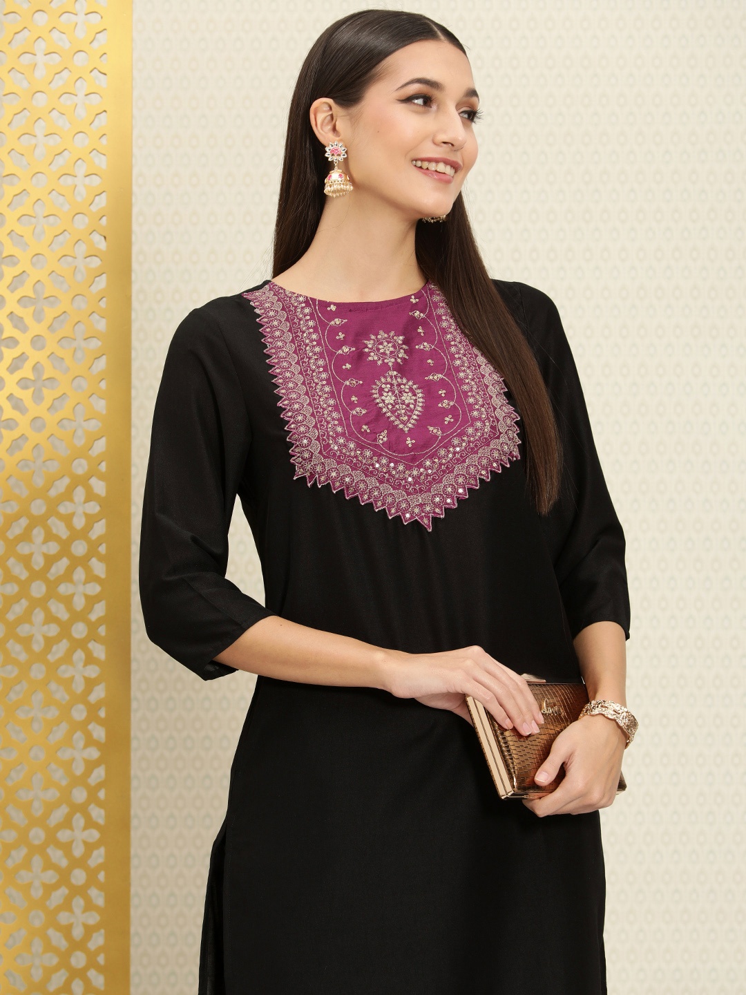 

House of Pataudi Women Black & Pink Ethnic Motifs Yoke Design Rozana Kurta