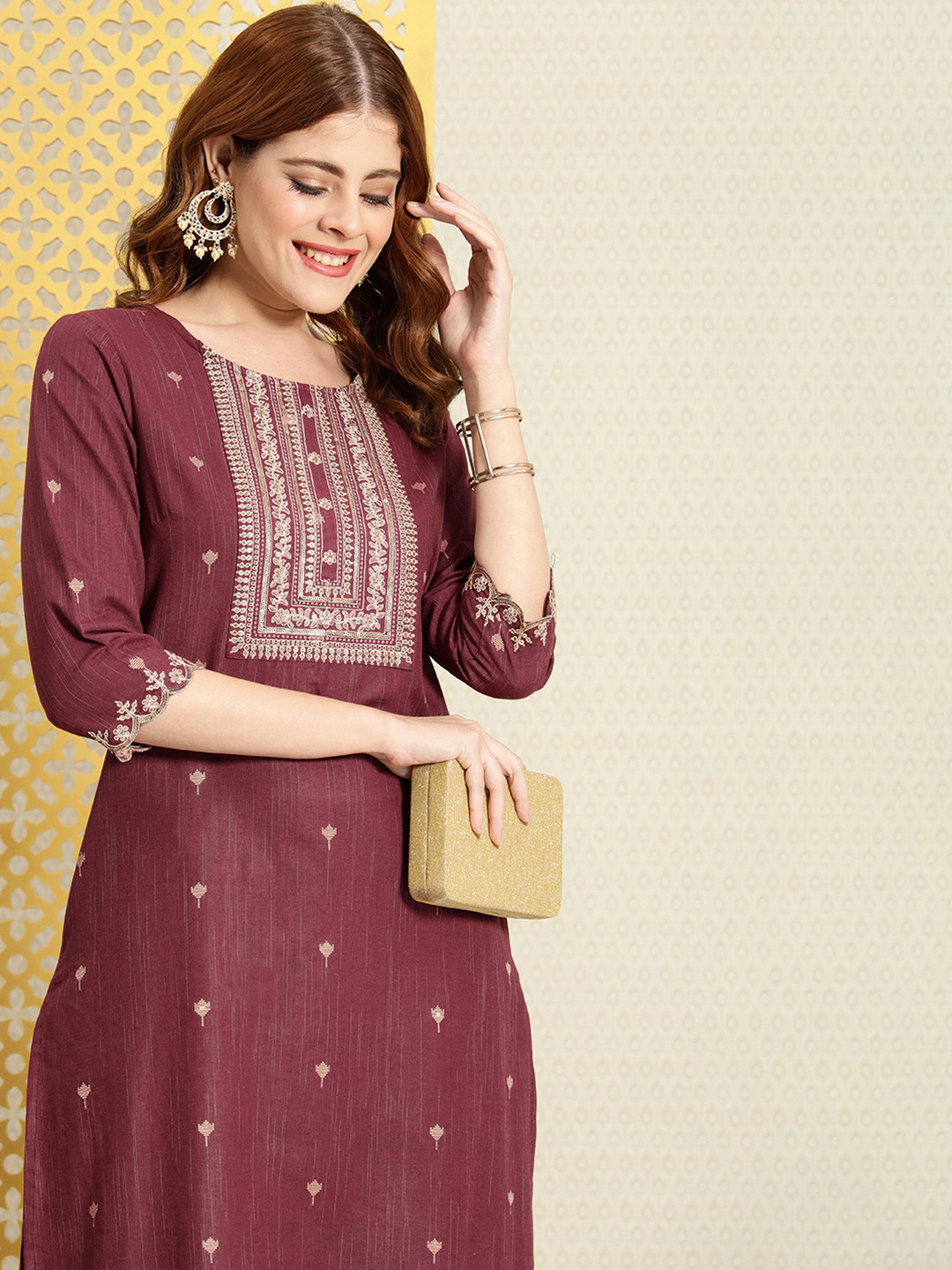

House of Pataudi Women Burgundy Ethnic Motifs Embroidered Kurta