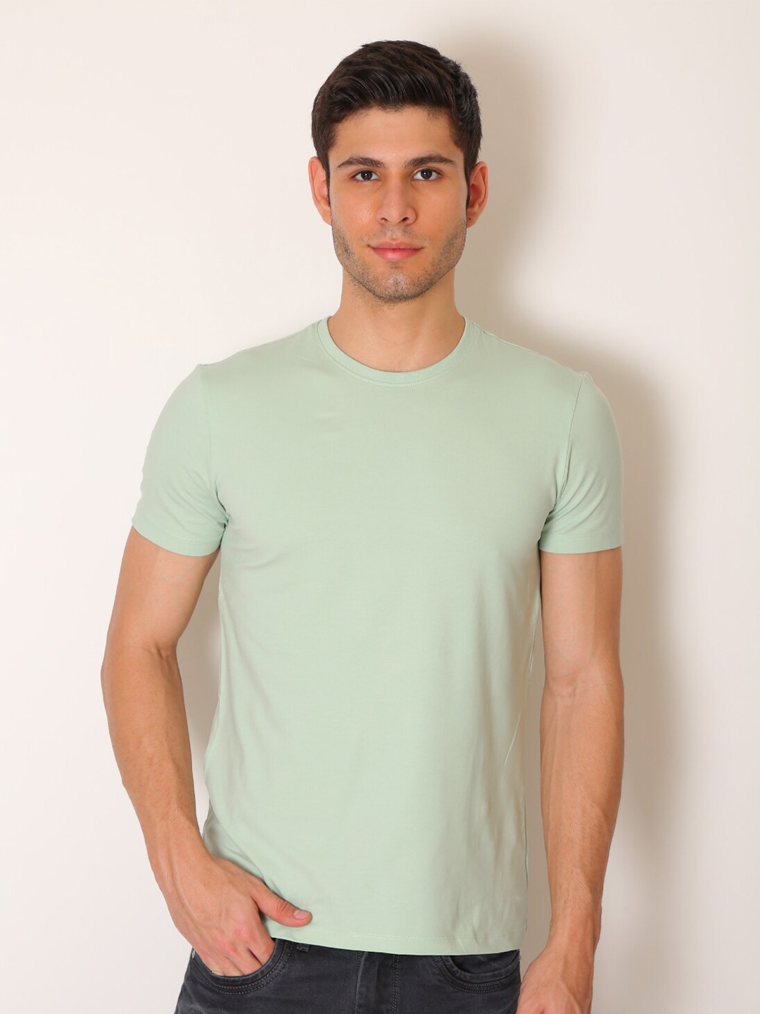 

VINSON Men Green Slim Fit T-shirt