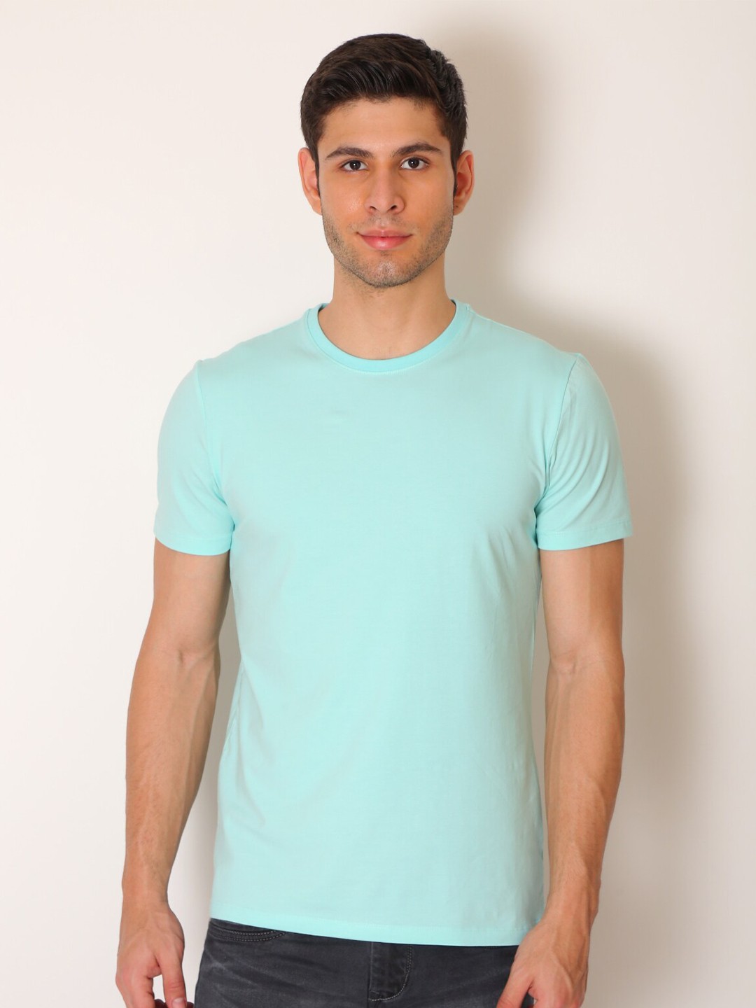 

VINSON Men Turquoise Blue Slim Fit T-shirt