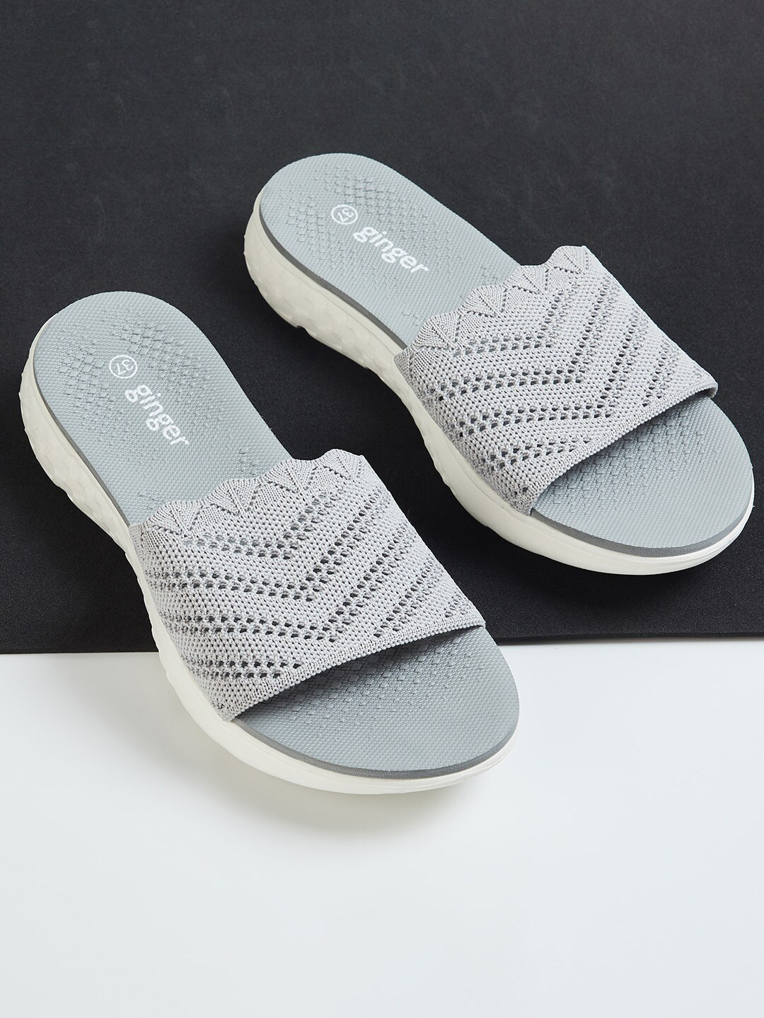 

Ginger by Lifestyle Women Grey Printed Sliders